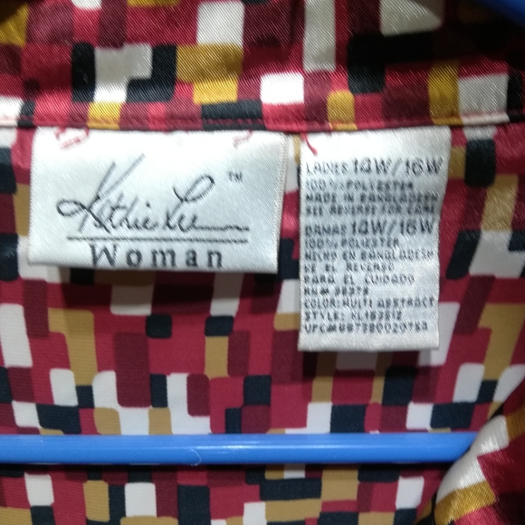 SILK TYPE BLOUSE BUTTON UP - Picture 3 of 3